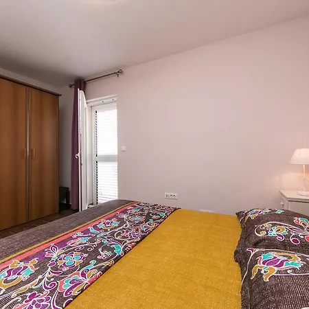 La Flor Apartament Brela